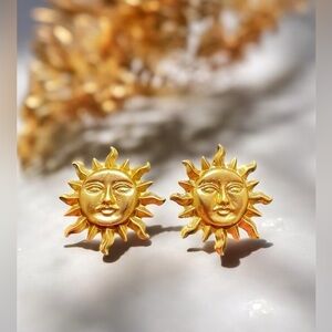 18K GPVintage France Style glaze Earrings